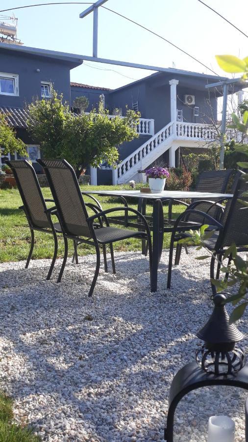 Garden Rooms Pirgos Psilonerou Luaran gambar