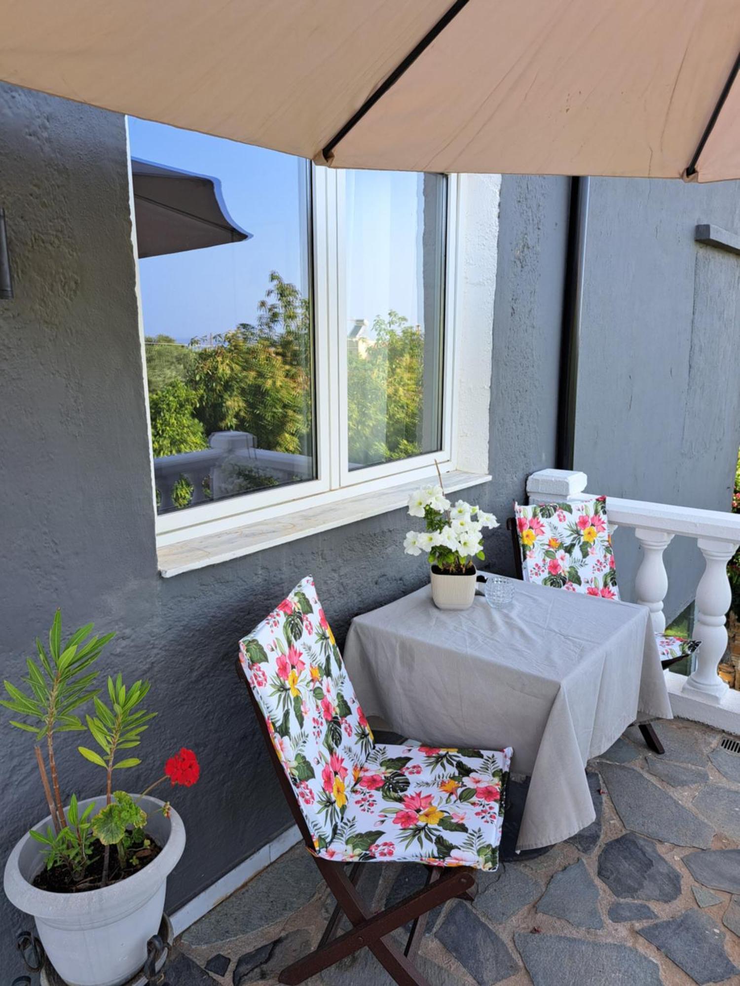Garden Rooms Pirgos Psilonerou Luaran gambar