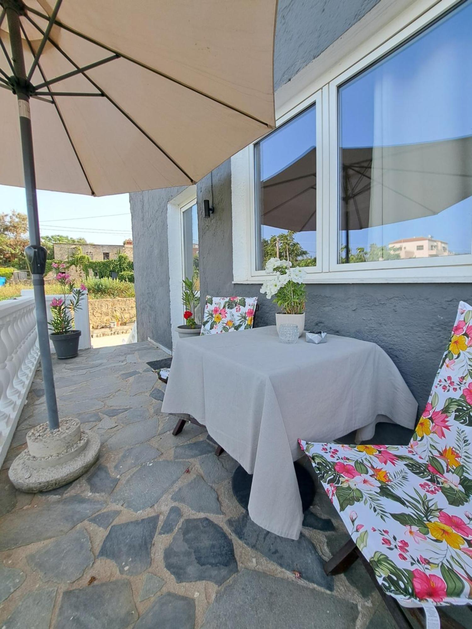 Garden Rooms Pirgos Psilonerou Luaran gambar